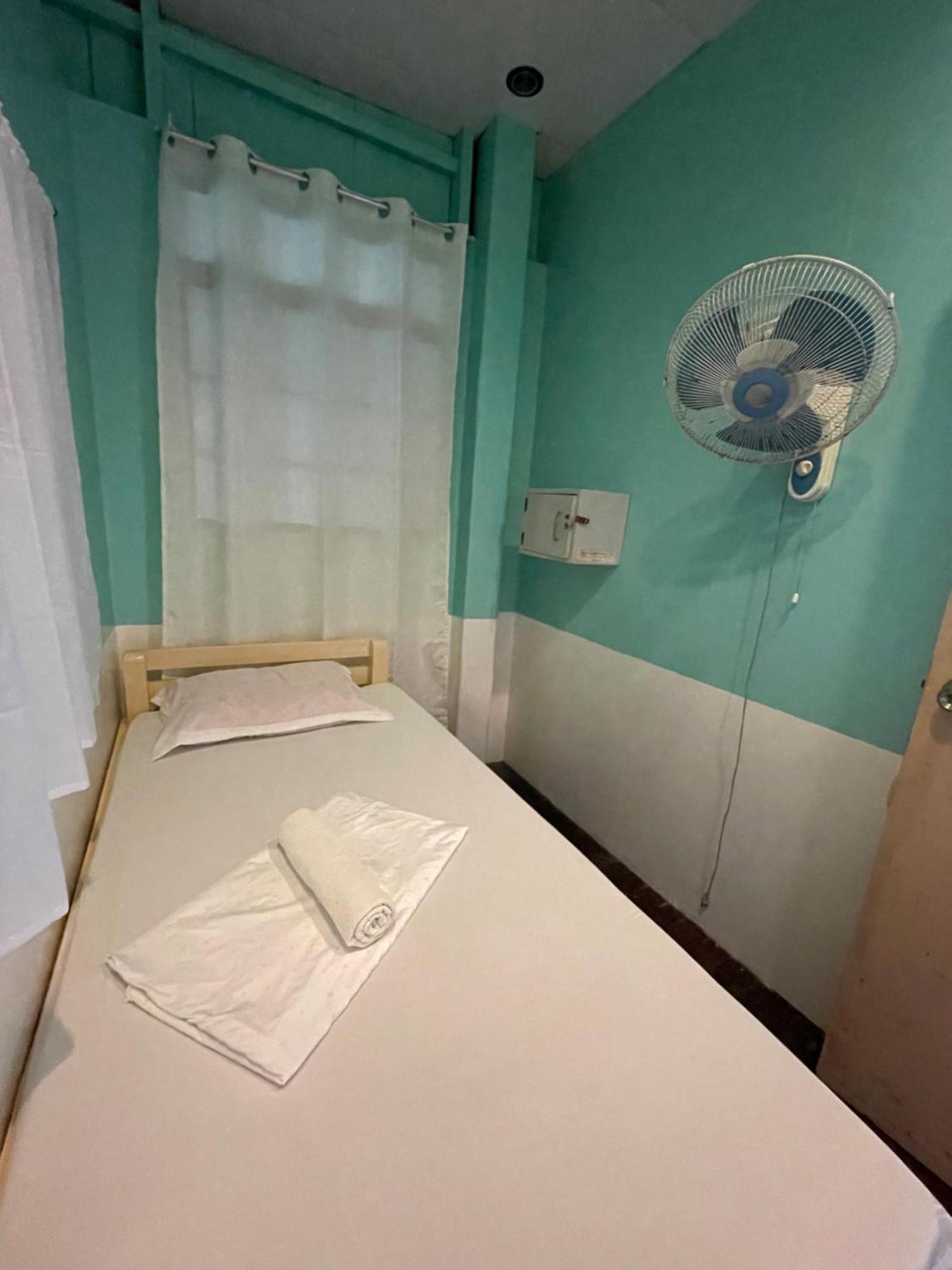 Austrias Guest House El Nido Εξωτερικό φωτογραφία